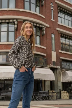 ZUSSS blouse blaadjes print