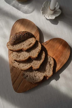 ZUSSS houten borrelplank hartje