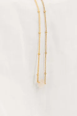 ZUSSS ketting met bloemsteentje /goud
