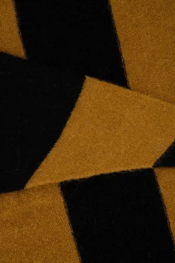 ZUSSS triangle sjaal met streep